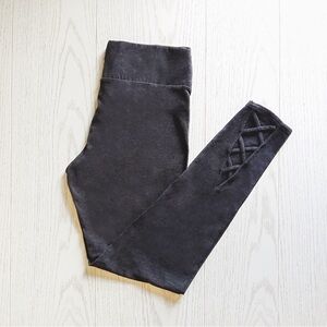 VS Dark Gray Leggings with Crisscross Detail